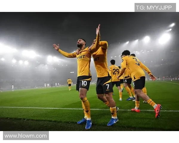 曼联遭主场一球惜败，遭遇三连败危机重重